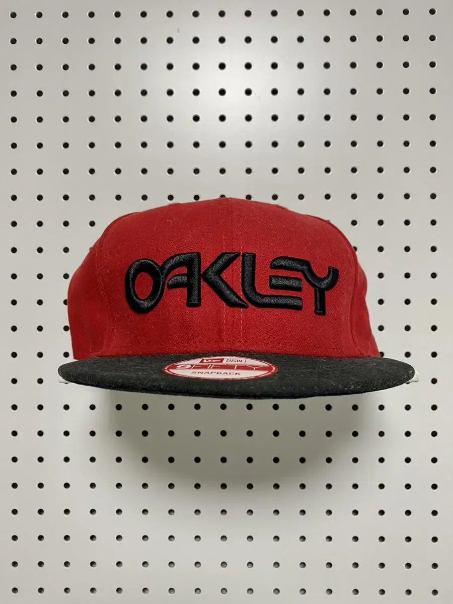 NEW ERA OAKLEY 스냅백